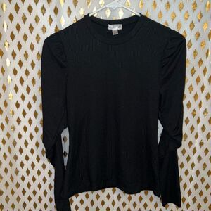 Long sleeve black puffy sleeve orange kiss size M